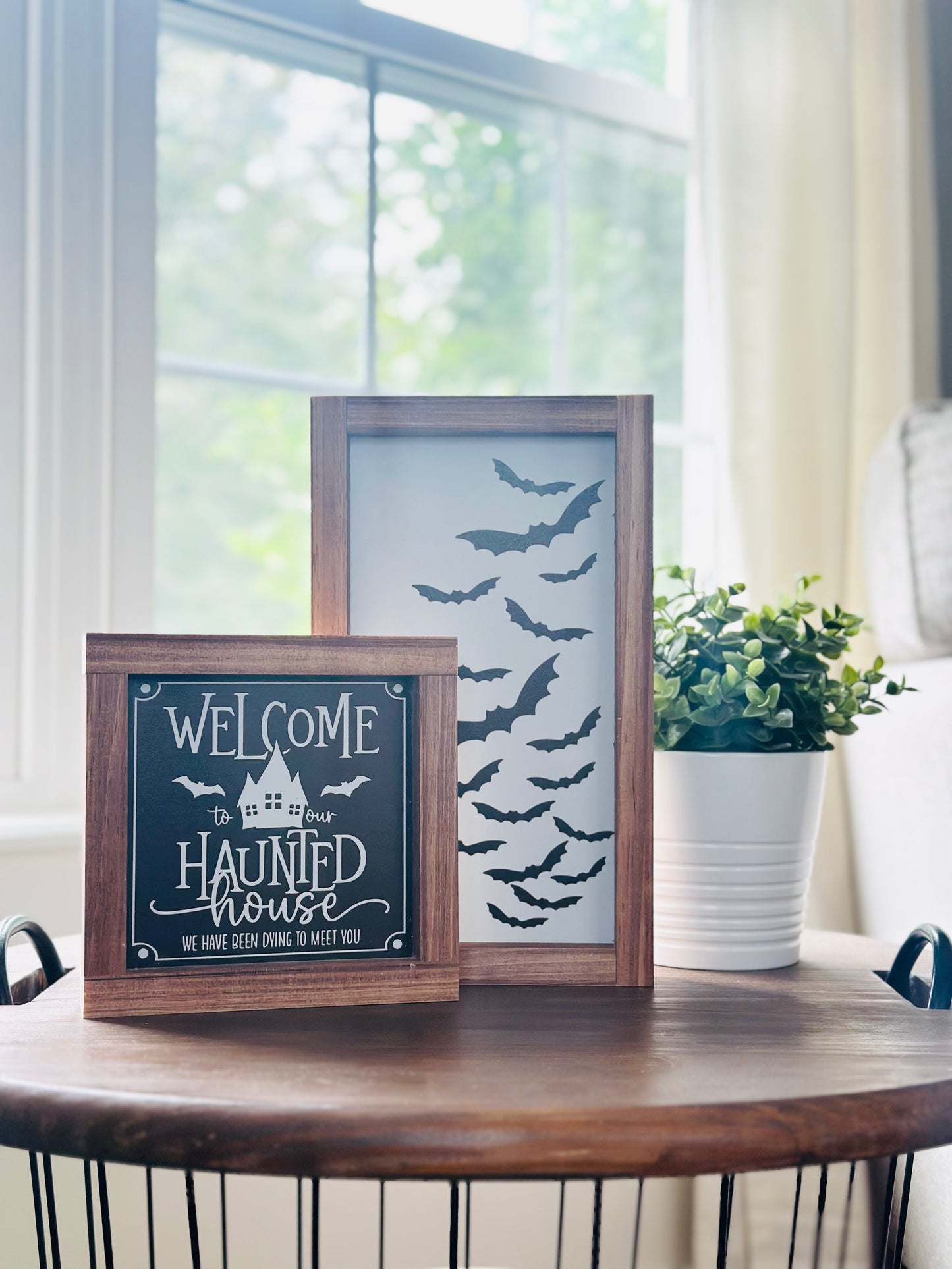 Bats Sign