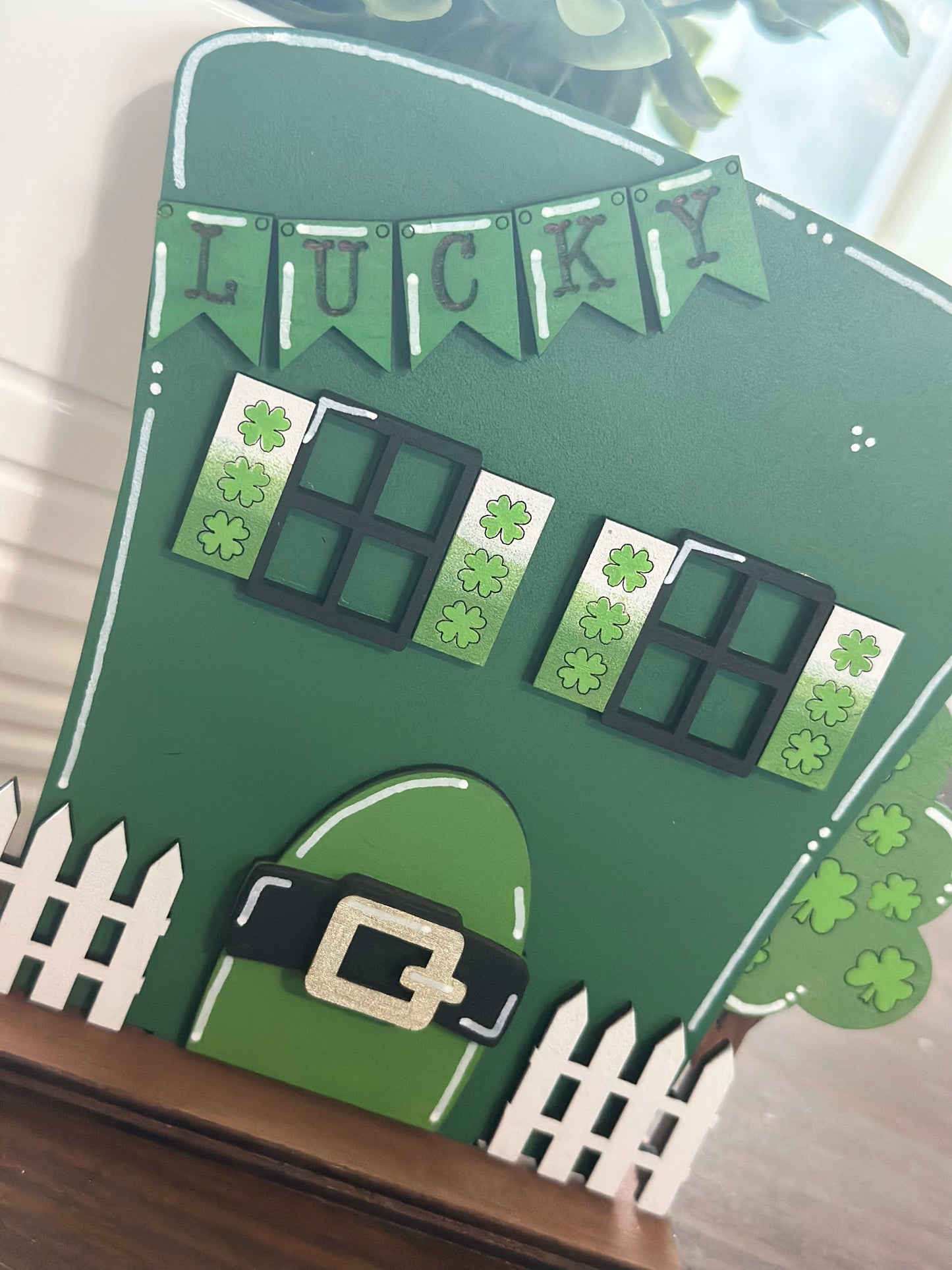 Lucky House